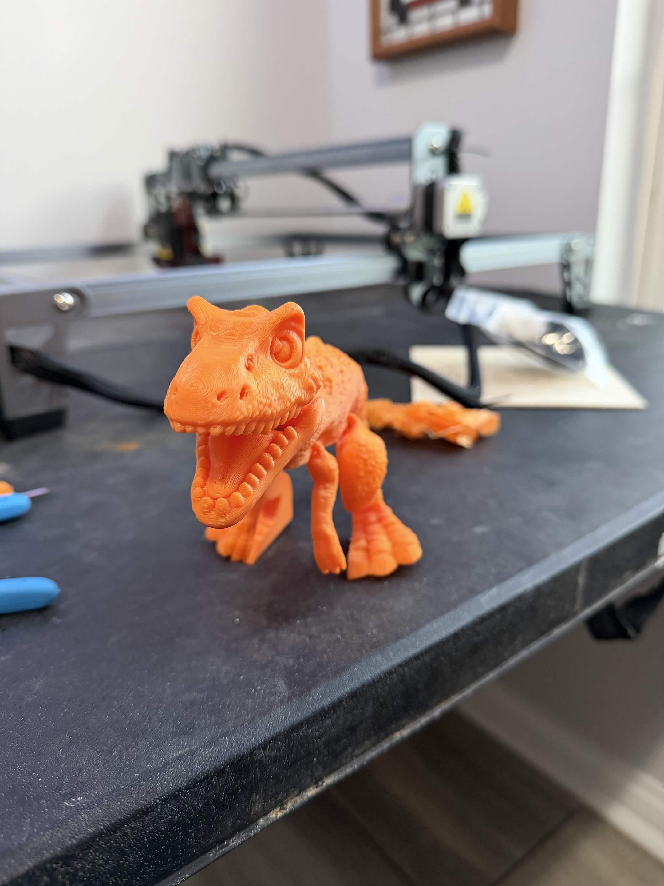 🦖 Mini 3D Printed Dinosaur – Articulated & Fun!